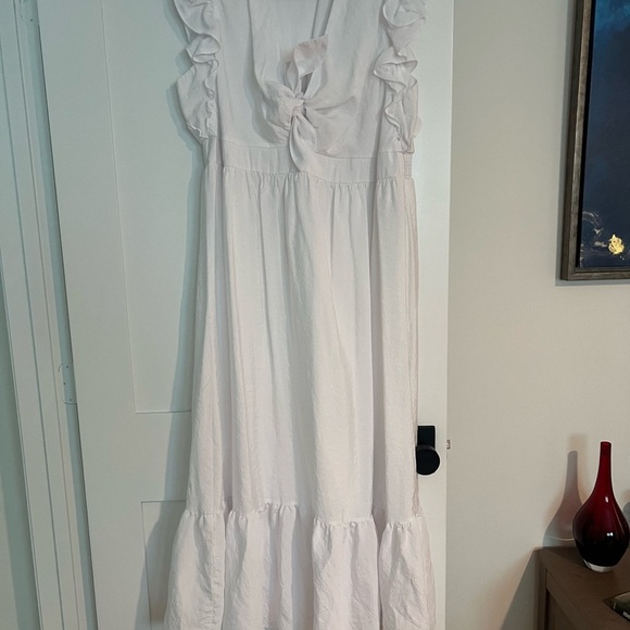 White Ruffle Sleeve Dress - Picture 2 of 7